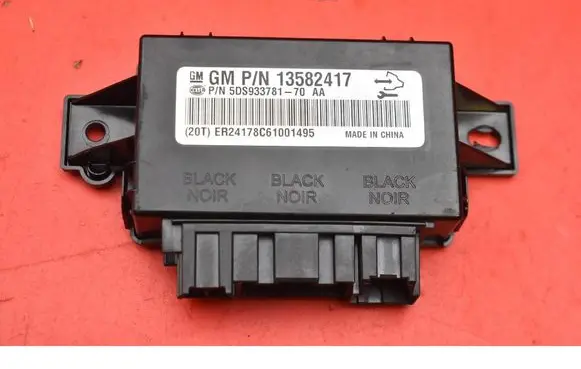 Opel Mokka X Engine control unit/module ECU 13582417