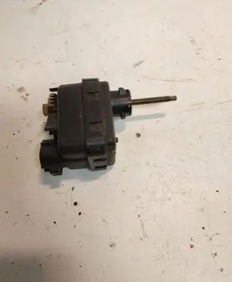 Toyota Previa (XR30, XR40) II Headlight level adjustment motor 