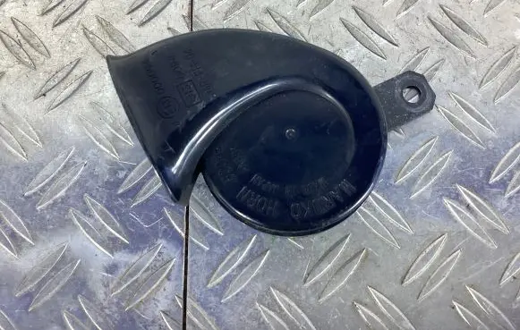 Lexus RC Horn signal 8651030700