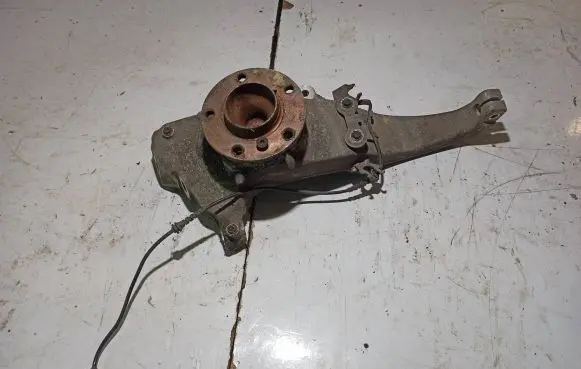 BMW X5 E70 Front wheel hub