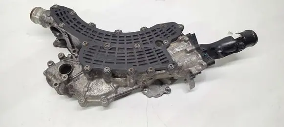 Audi SQ7 Thermostat/thermostat housing 057121111P