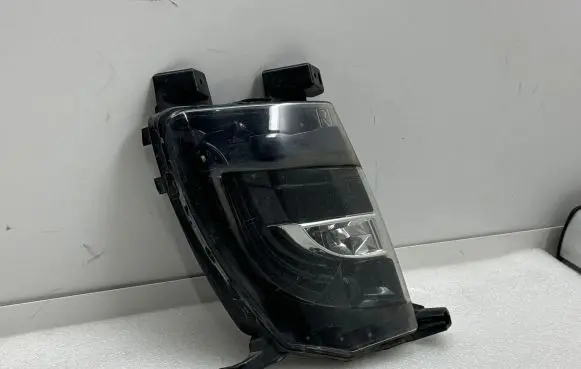 Tesla Model S Front fog light 102401900A 18631702685 06172013