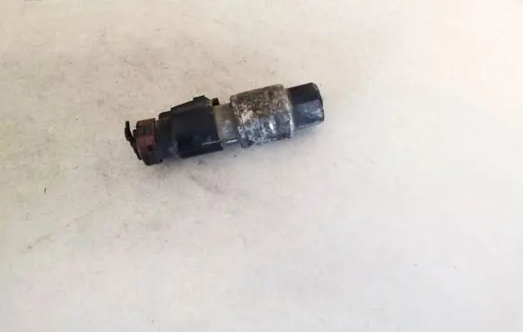 Ford Focus C-MAX Air conditioning (A/C) pressure sensor 95bw19e561aa 95bw-19e561-aa