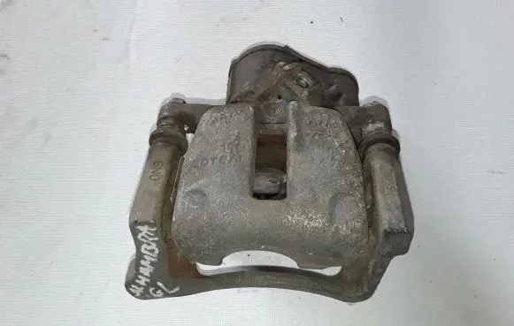 Seat Alhambra (Mk2) Rear brake caliper 5N0615403