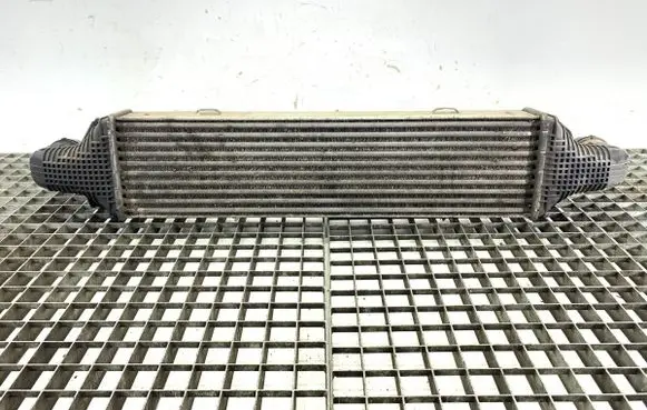Mercedes-Benz E W212 Intercooler radiator A2045000200