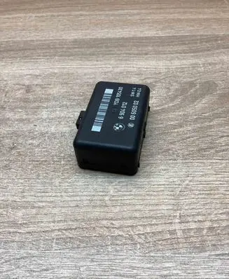 BMW 5 E39 Rain sensor 6904012 00605002