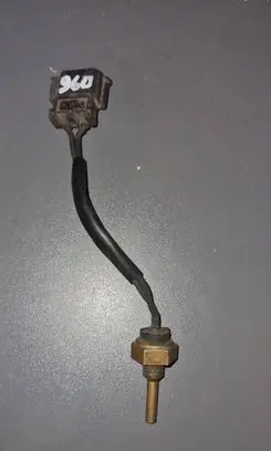 Exhaust gas temperature sensor
