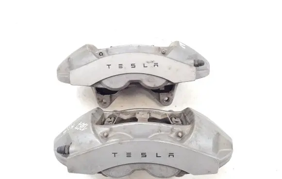 Tesla Model 3 Front brake caliper 104462200D 20C8490300 20C8490400