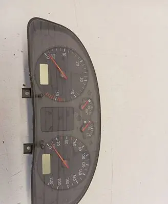 Volkswagen PASSAT B5.5 Speedometer (instrument cluster) 11000879423 3B0919881N