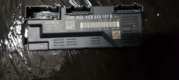 Audi A6 S6 C7 4G Tailgate/trunk control unit/module 4G9959107B