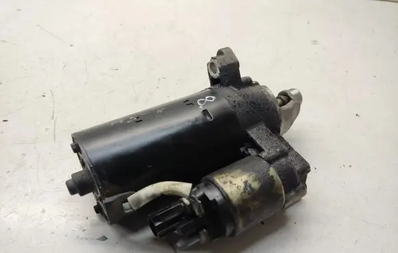 Audi A5 8T 8F Starter motor 0001109315