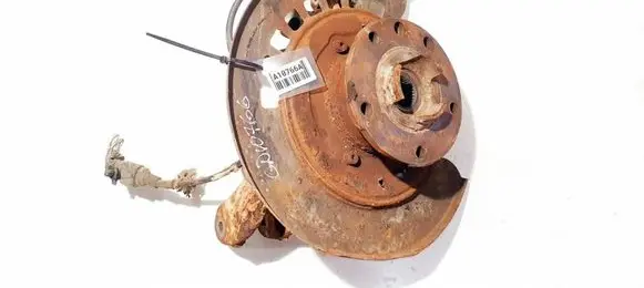 Volkswagen Touareg I Rear wheel hub