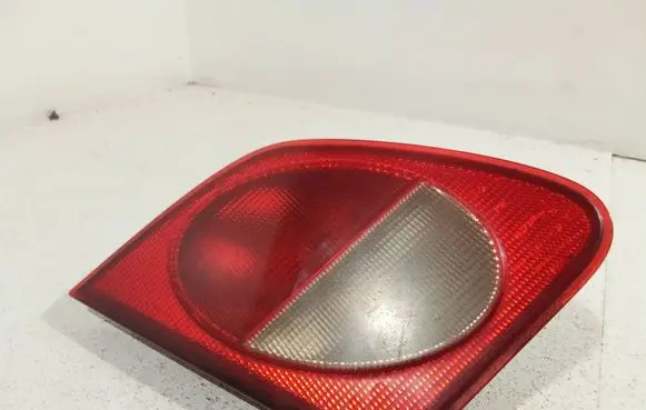 Mercedes-Benz E W210 Tailgate rear/tail lights A2108200964
