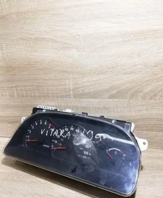 Suzuki Grand Vitara I Speedometer (instrument cluster) 1573901593 34100668R0
