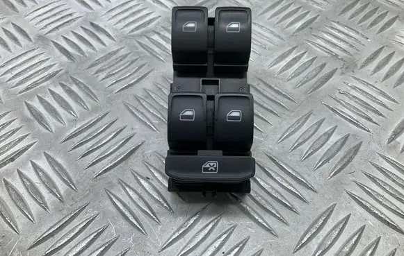 Volkswagen Golf VII Electric window control switch 5G0959857B