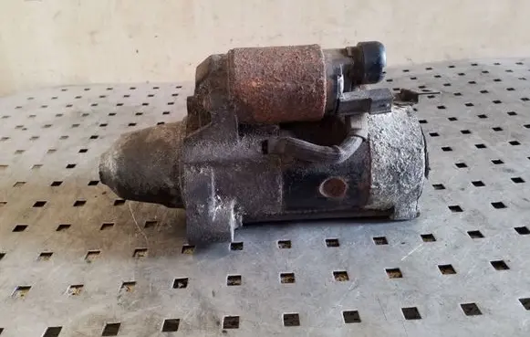 Honda CR-V Starter motor M002T85871