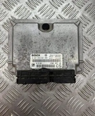 Opel Zafira A Engine control unit/module 09133269 28SA4222 0281010021