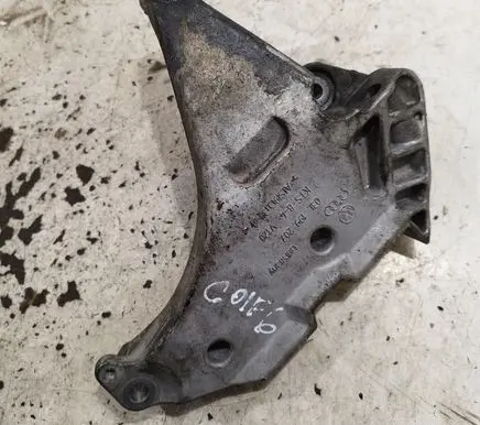 Volkswagen Golf VI Engine mounting bracket 03L199207