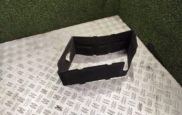 KIA Ceed Battery box tray 37112J7700