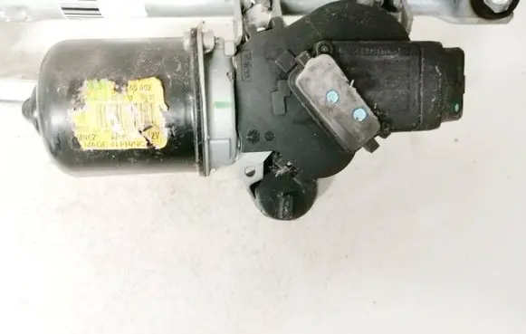 Toyota Aygo AB10 Wiper motor