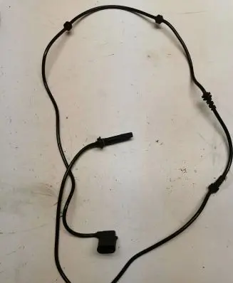 Mercedes-Benz C AMG W205 ABS brake wheel speed sensor A057545