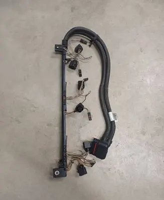 BMW X5 E70 Fuel injector wires 12527589639