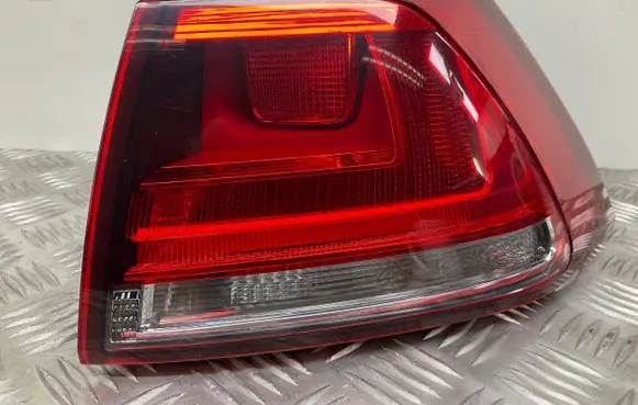 Volkswagen Golf VII Rear/tail lights 5G0945096M