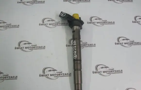 Audi A5 8T 8F Fuel injector 0445116023