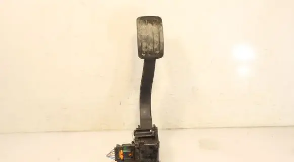 Citroen Berlingo Accelerator throttle pedal