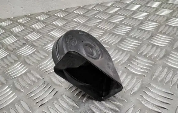 BMW 3 E90 E91 Horn signal 715942105