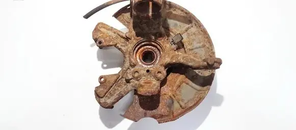 Skoda Octavia Mk2 (1Z) Front wheel hub