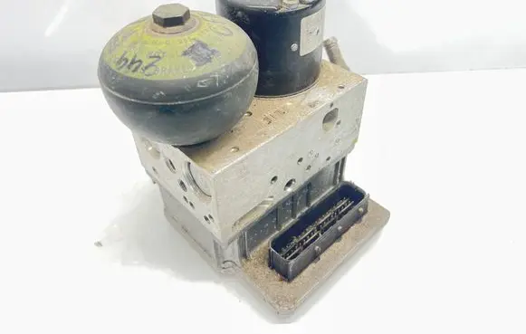 Mercedes-Benz E W211 ABS Pump 0265250111 A0054319712