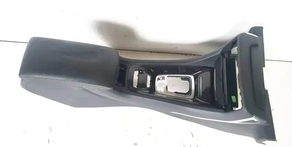 Citroen C5 Armrest