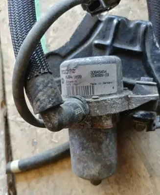 Volvo S80 Vacuum pump 30645454