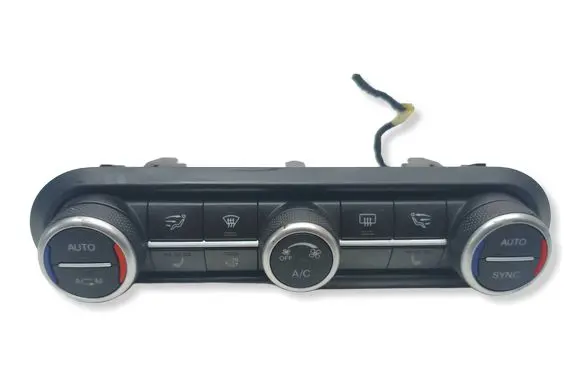 Alfa Romeo Giulia Climate control unit 01561390670