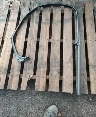 Opel Vivaro Rubber seal front coupe door 