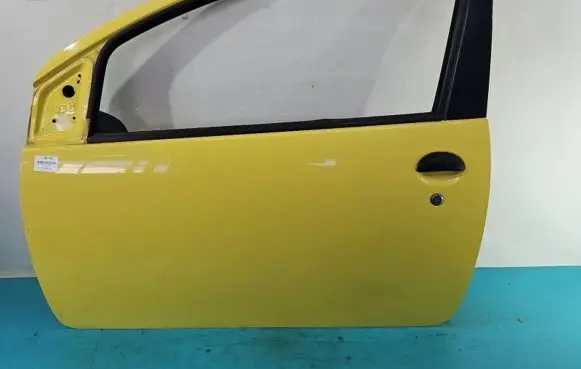 Peugeot 107 Front door IMPRK1390155