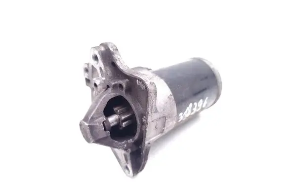 Renault Megane III Starter motor 8200665518