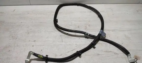 Mercedes-Benz A W176 Wires (starter motor) A2465402610 141006 ZGS007