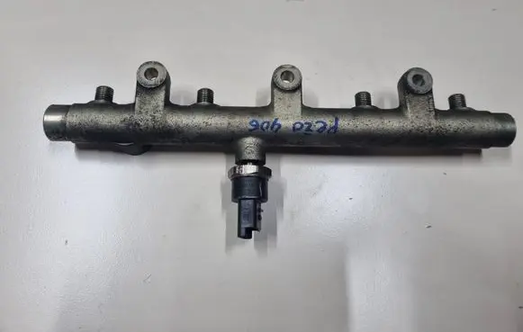 Peugeot 406 Fuel main line pipe A16NF