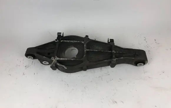Maserati Levante Other rear suspension part 06700372930 29057 4001872151