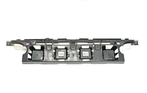 Front bumper mounting bracket
