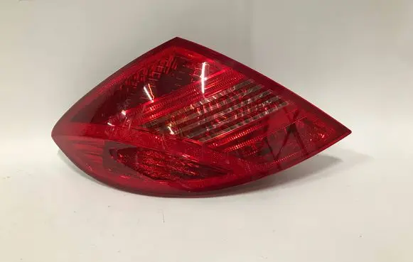 Mercedes-Benz CL C216 Rear/tail lights A2168201164