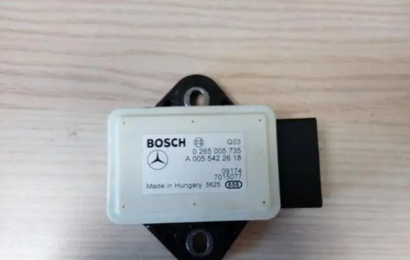 Mercedes-Benz E A207 Steering angle sensor A0055422618 AG066