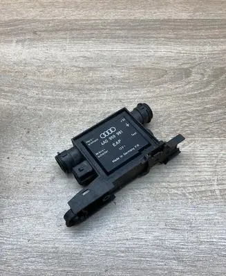 Audi A4 S4 B5 8D Door control unit/module 4A0959981