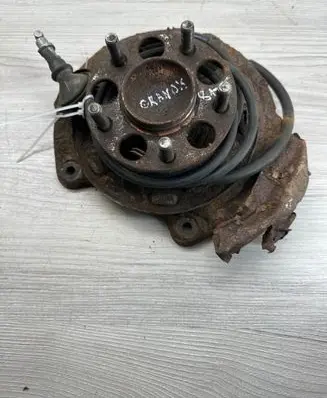 Rear wheel hub