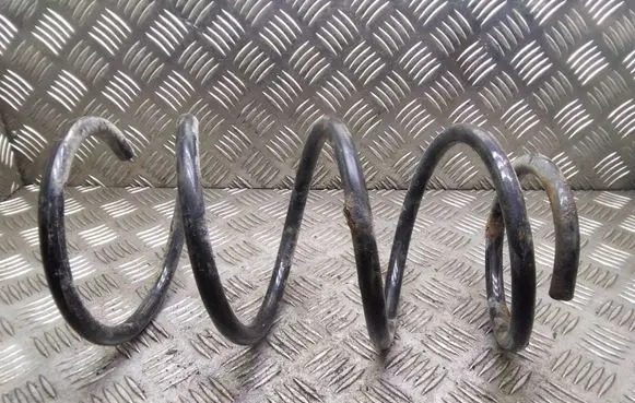Toyota Corolla Verso AR10 Front coil spring