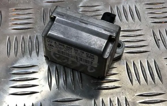Mercedes-Benz CLK A209 C209 ESP acceleration yaw rate sensor A2095420018