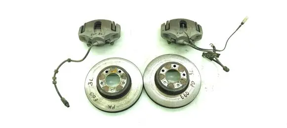 BMW 5 E60 E61 Brake discs and calipers set 