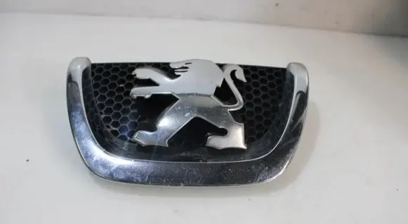 Peugeot 207 CC Manufacturer badge logo/emblem 